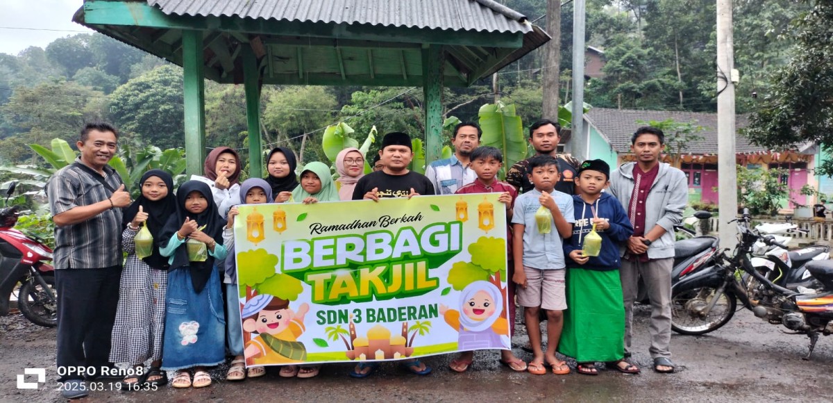 KEGIATAN DI BULAN PUASA ( BERBAGI TAKJIL )